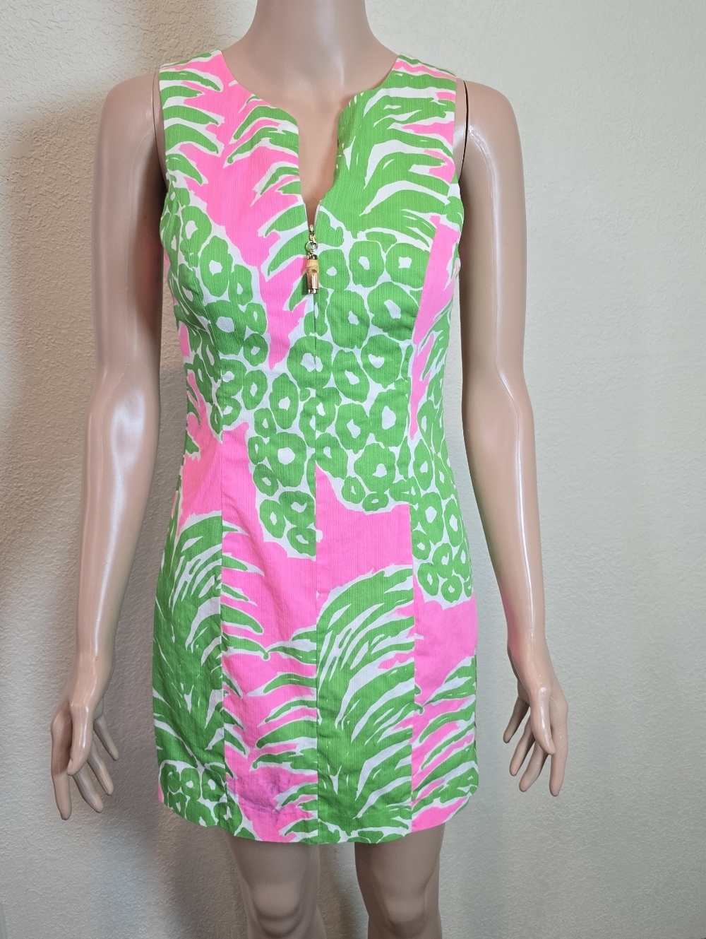 LILLY PULITZER Mila Lined Pineapple Print Shift Dress in Flamenco Size 0. - Picture 11 of 16